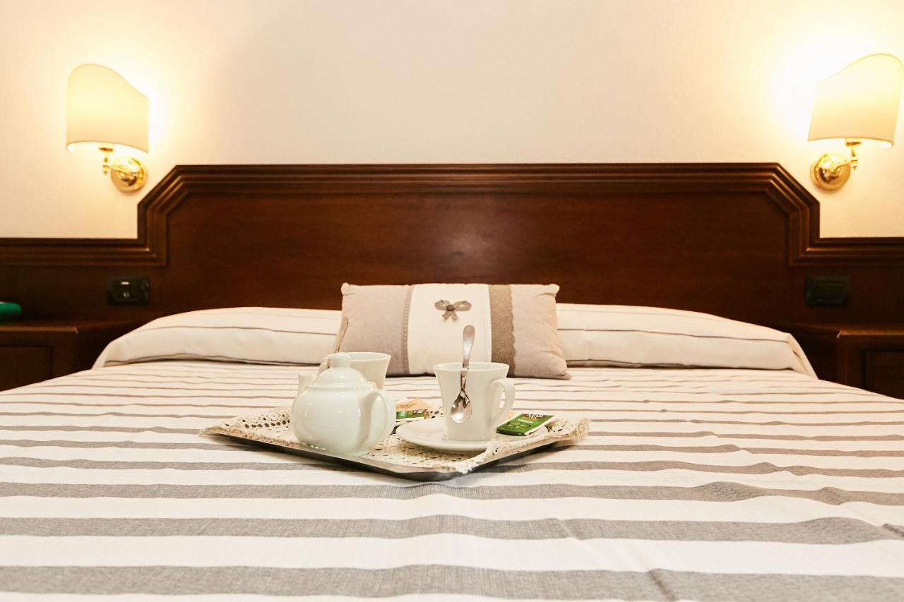מונטאלטו די קסטרו Hotel Vulci מראה חיצוני תמונה